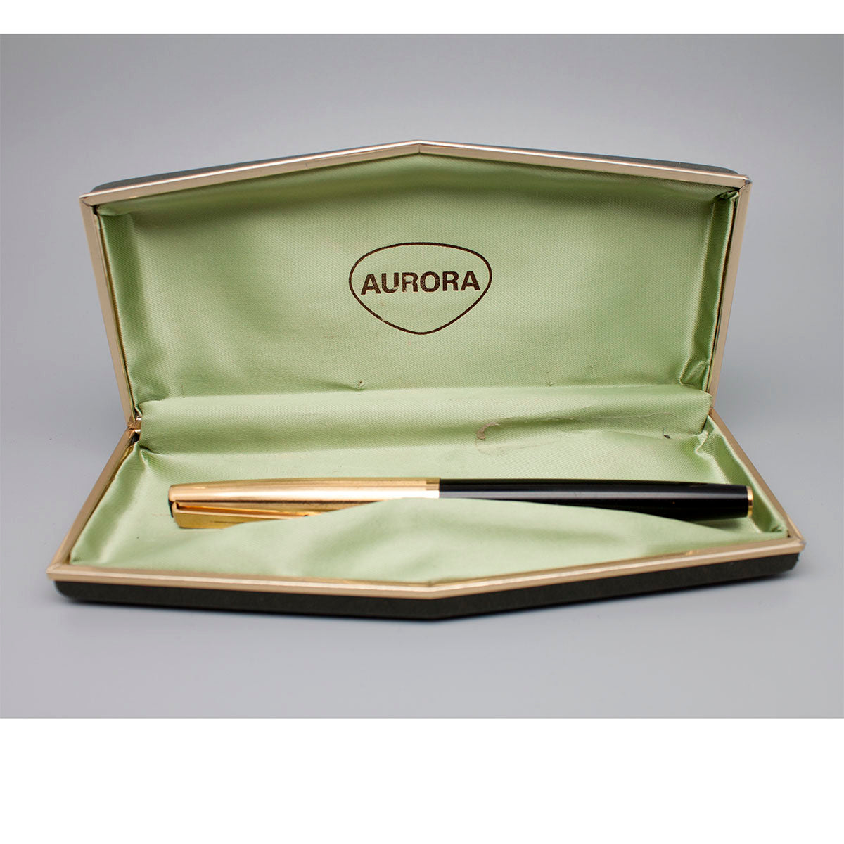 Aurora 98 Black GT 14k Fine Fp