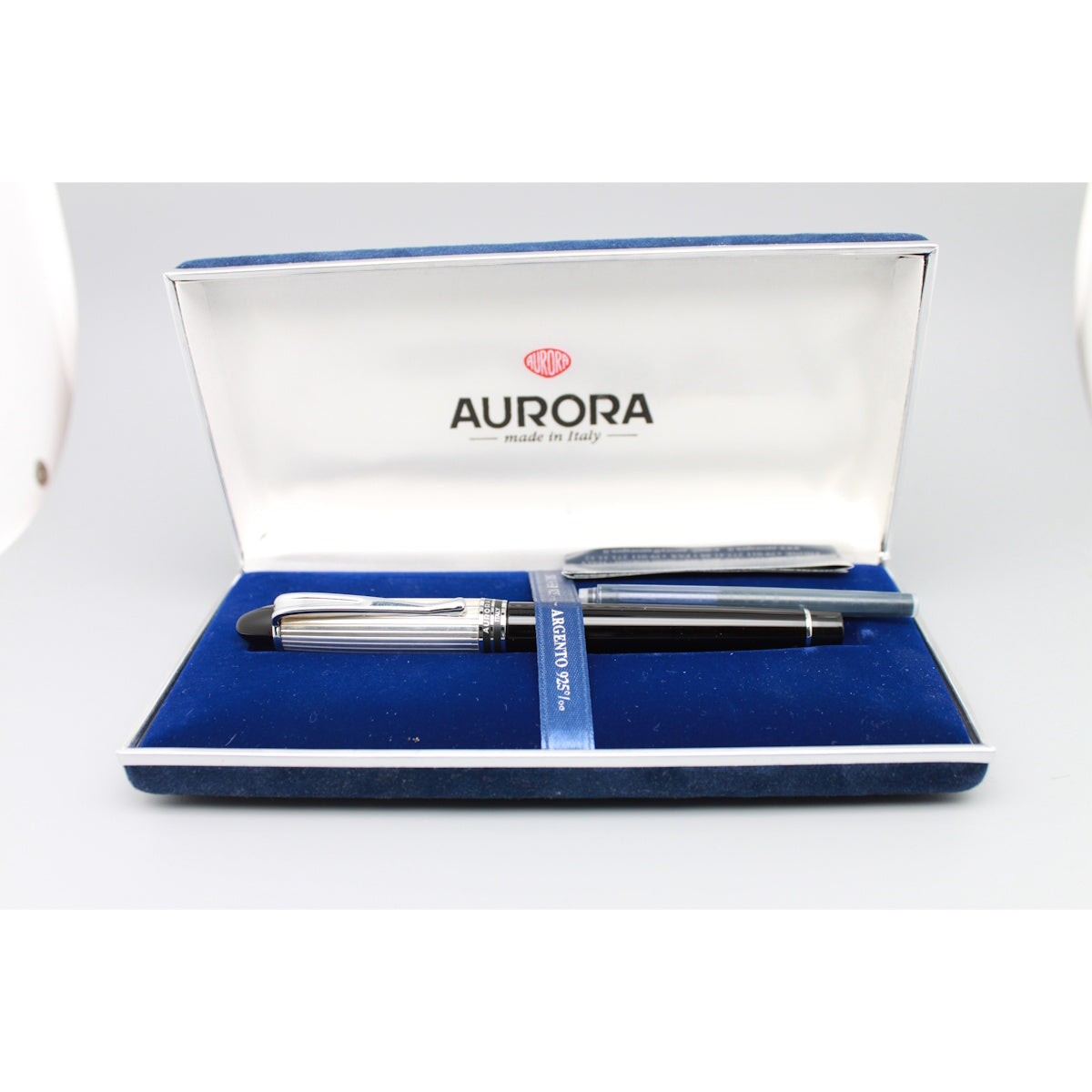 Aurora Ipsilon Black Barrel and Sterling Silver Cap