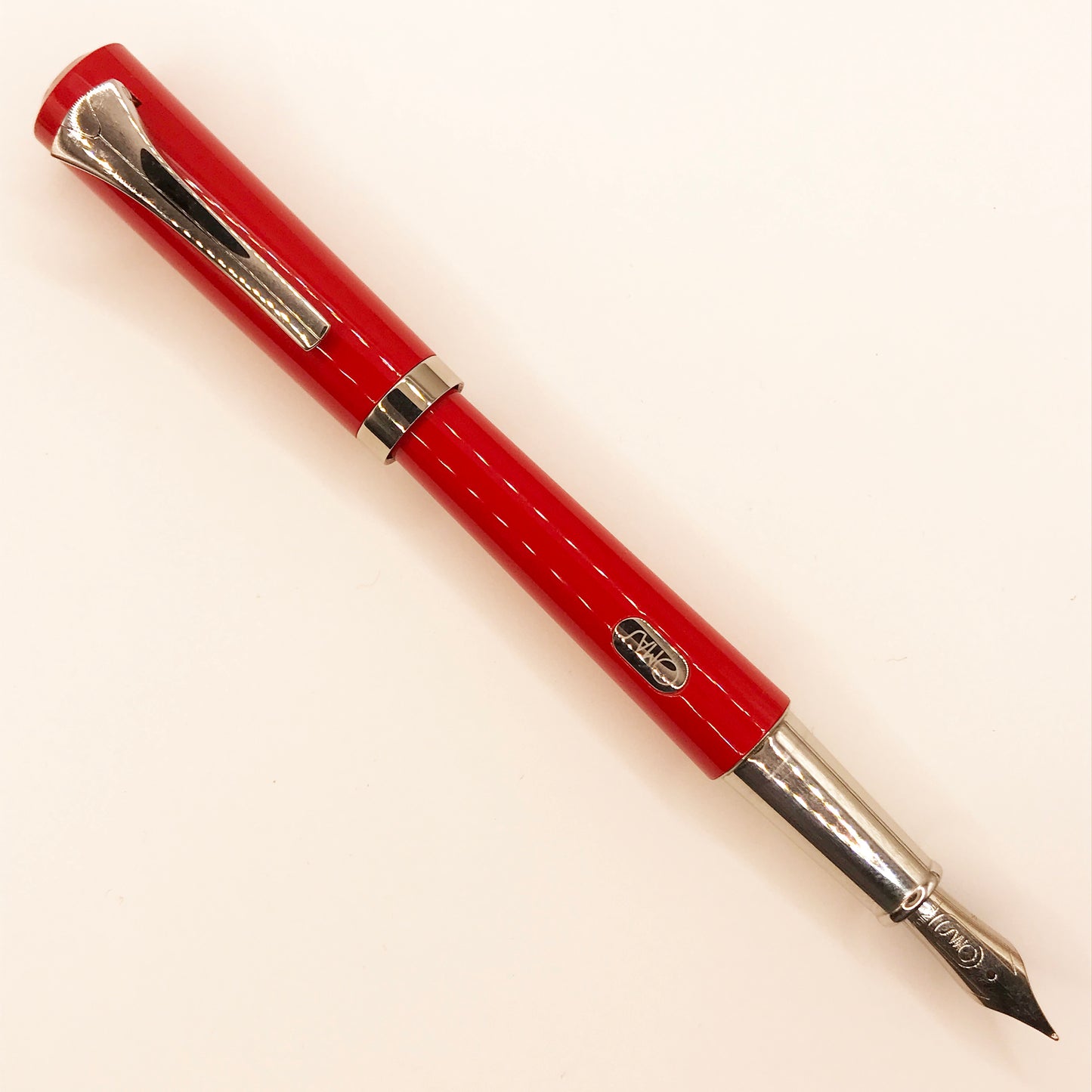 Omas Emotica Red