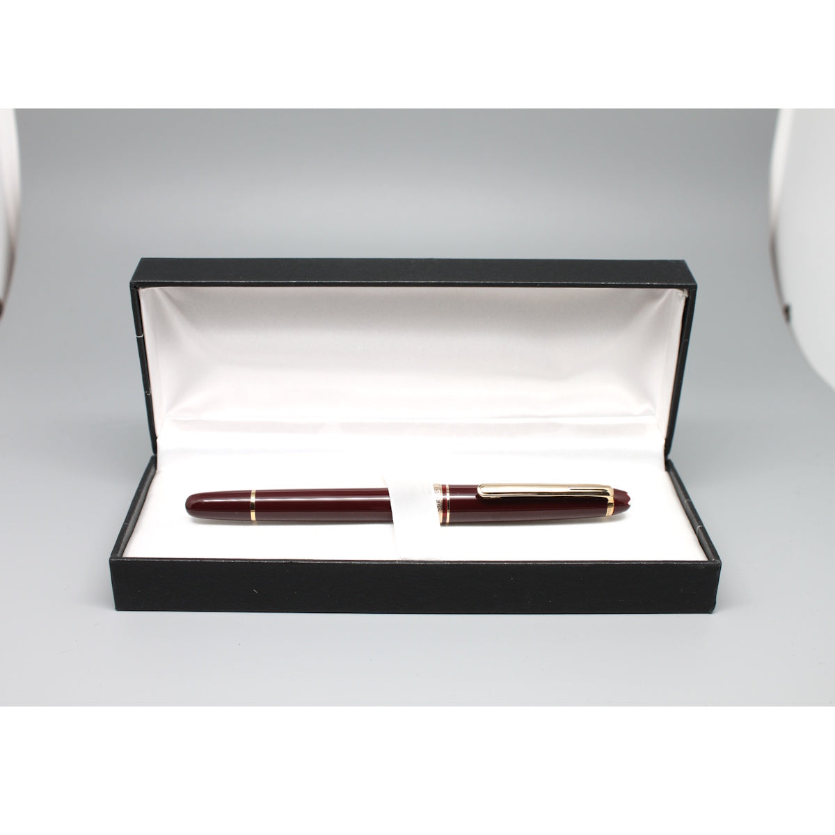 Montblanc Meisterstuck Classic 163 Bordeauxe GT utan original box