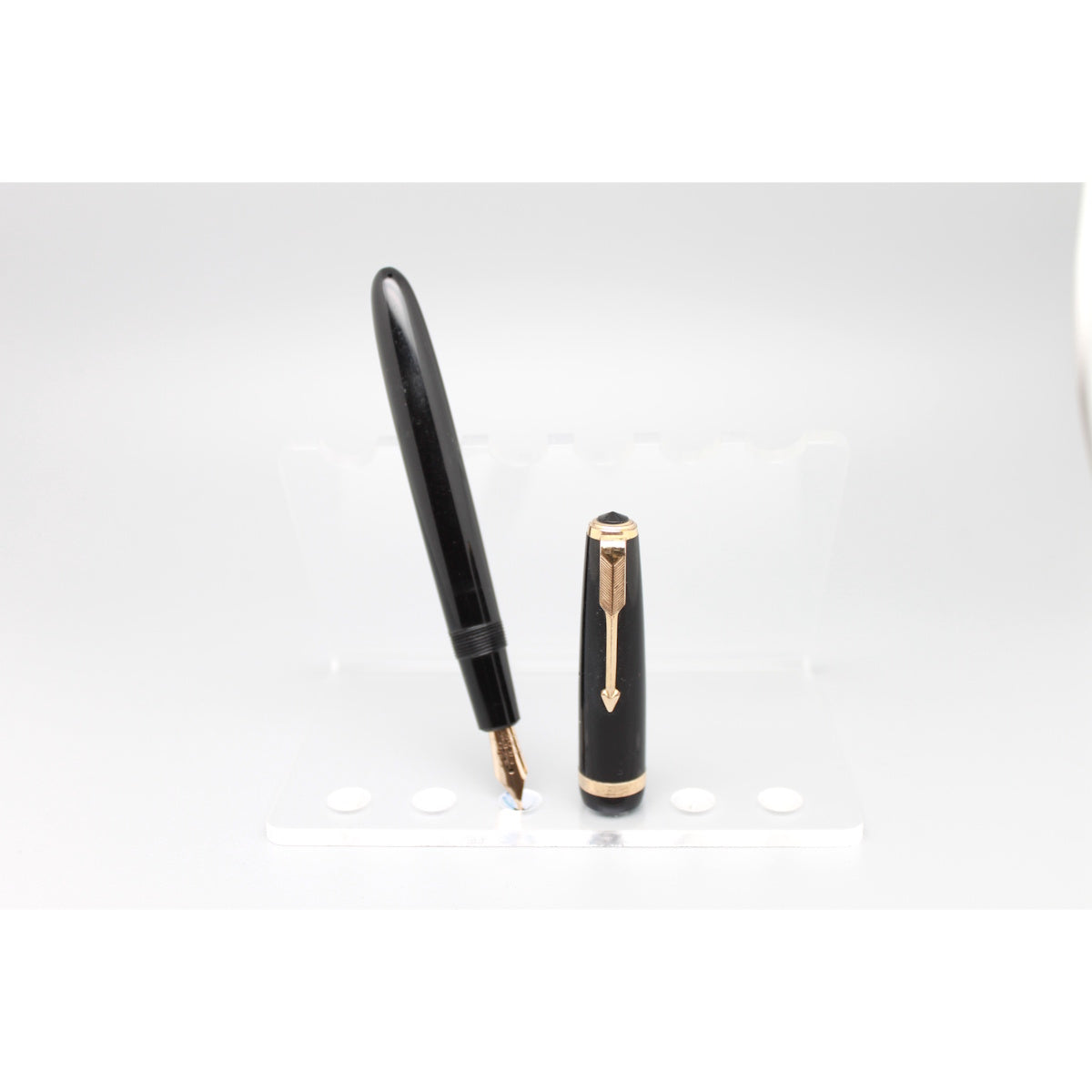 New Parker Duofold Black GT Fountain pen