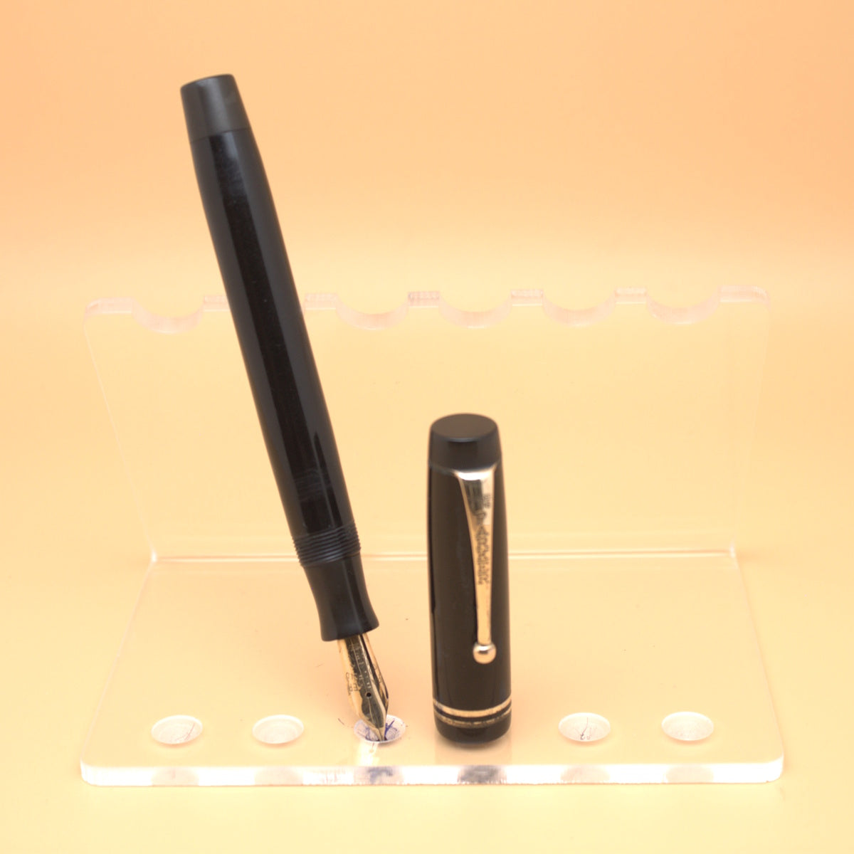 Parker Duofold Lucky Curve Special Streamline Black GT Fountain pen