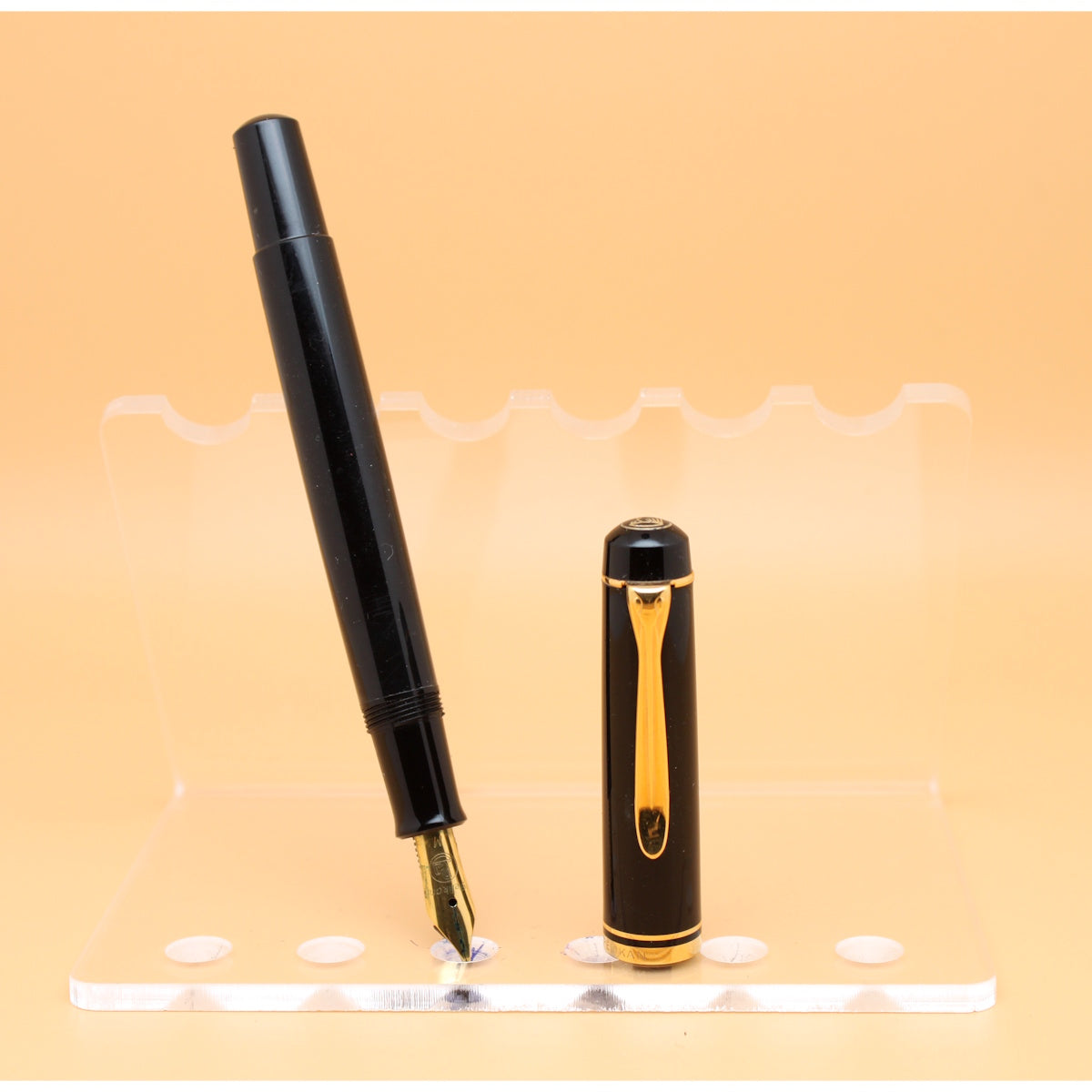 Pelikan M200 Black Fountain pen