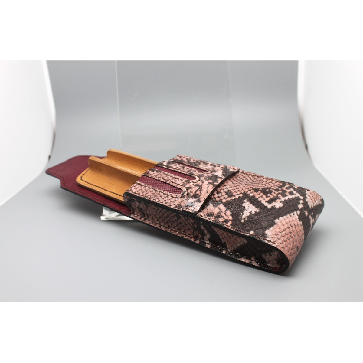 Pennfodral i läder med plats för 3 pennor (JC-Design)