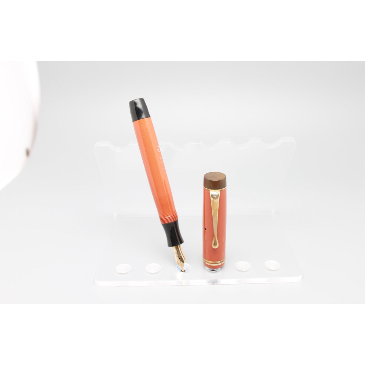 Penol No 1 Coral Red Fountain pen