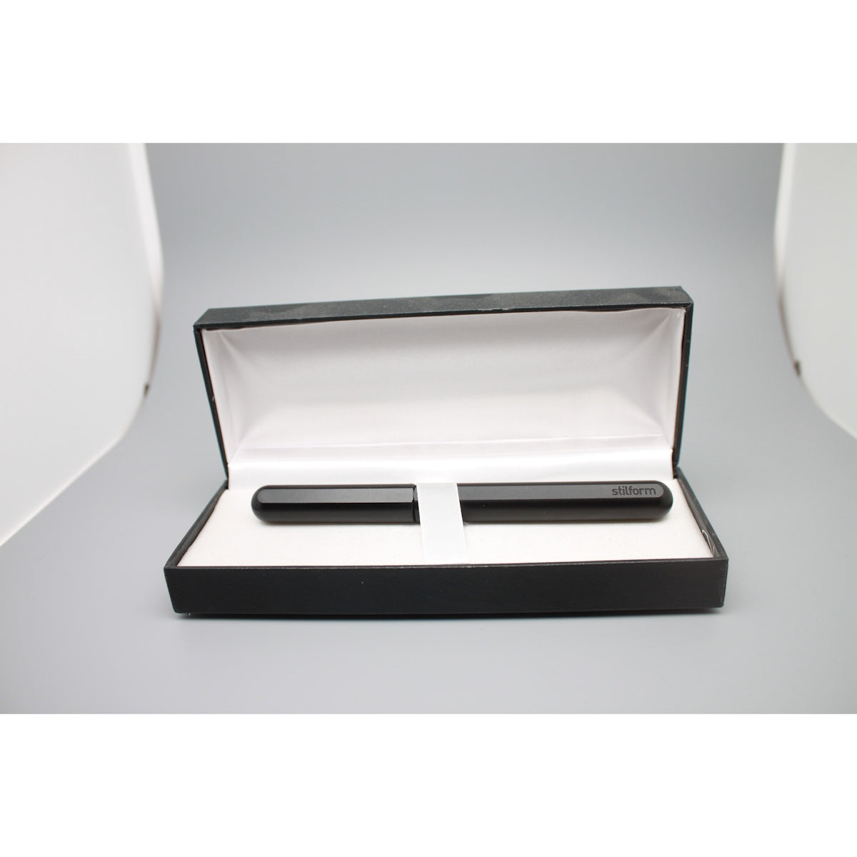 Stilform Matt Black Fountain pen 14k Peter Bock nib