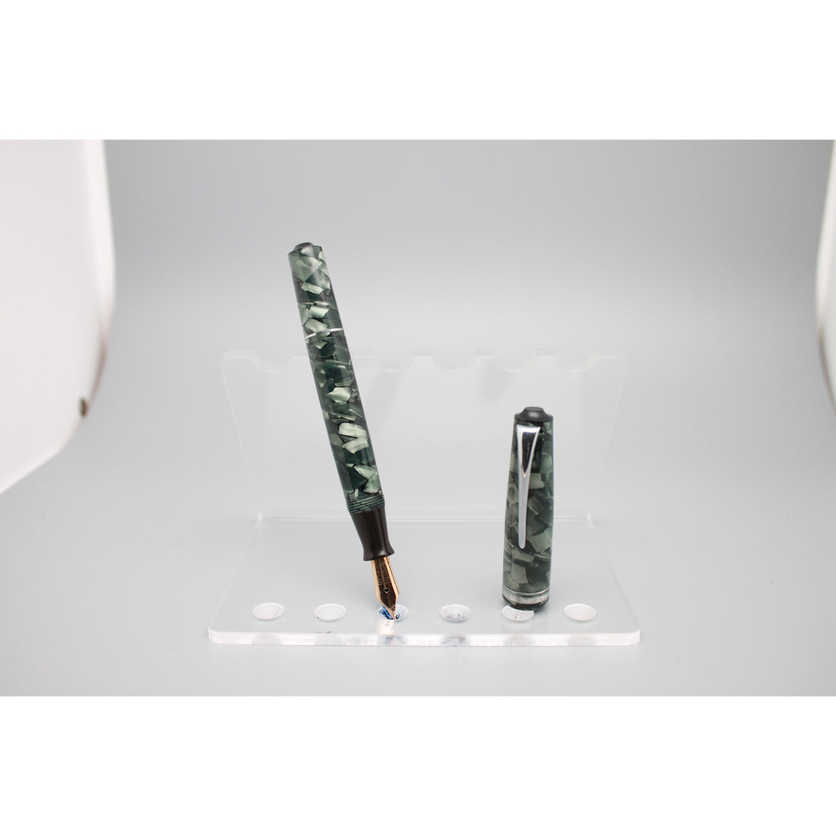 Stylomine 303 Green marble CT Fountain pen