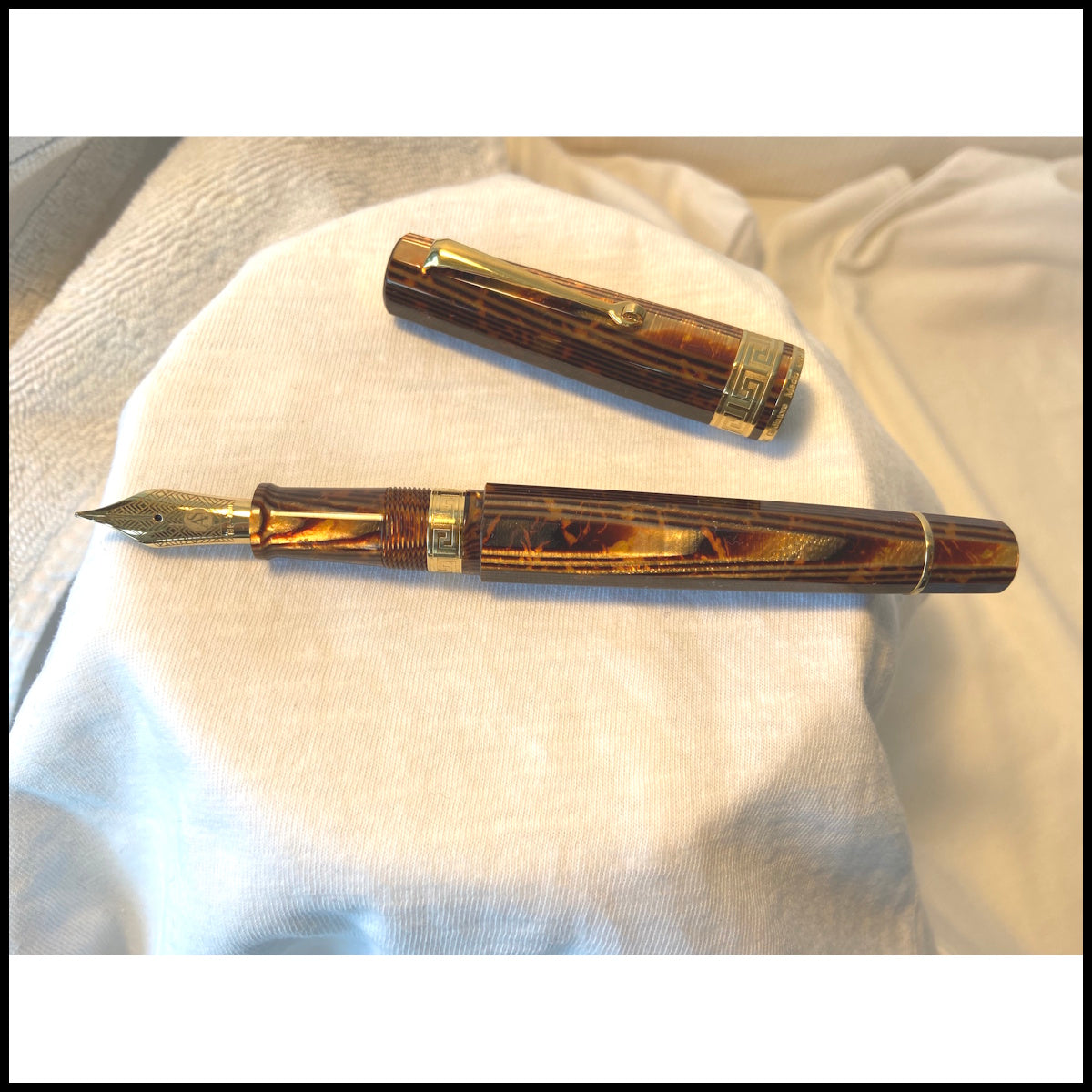 Armando Simoni Club Gladiatore Medio Arco Bronze Fountain pen