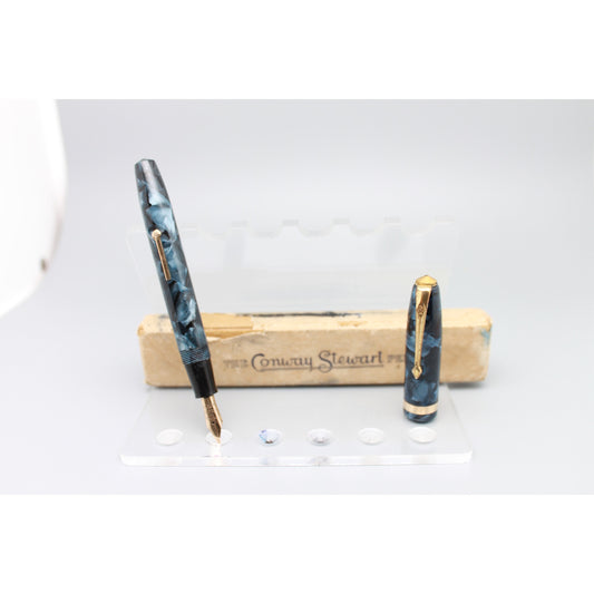 Conway Stewart No 84 Fountain pen
