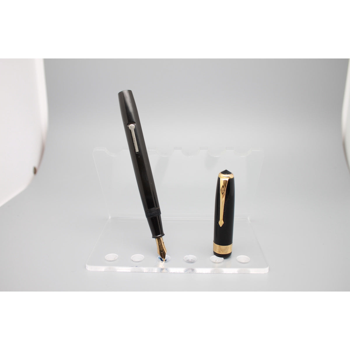 Conway Stewart Black GT Fountain pen
