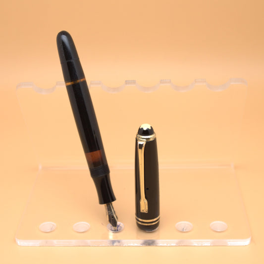 Montblanc 242 Black GT Fountain pen