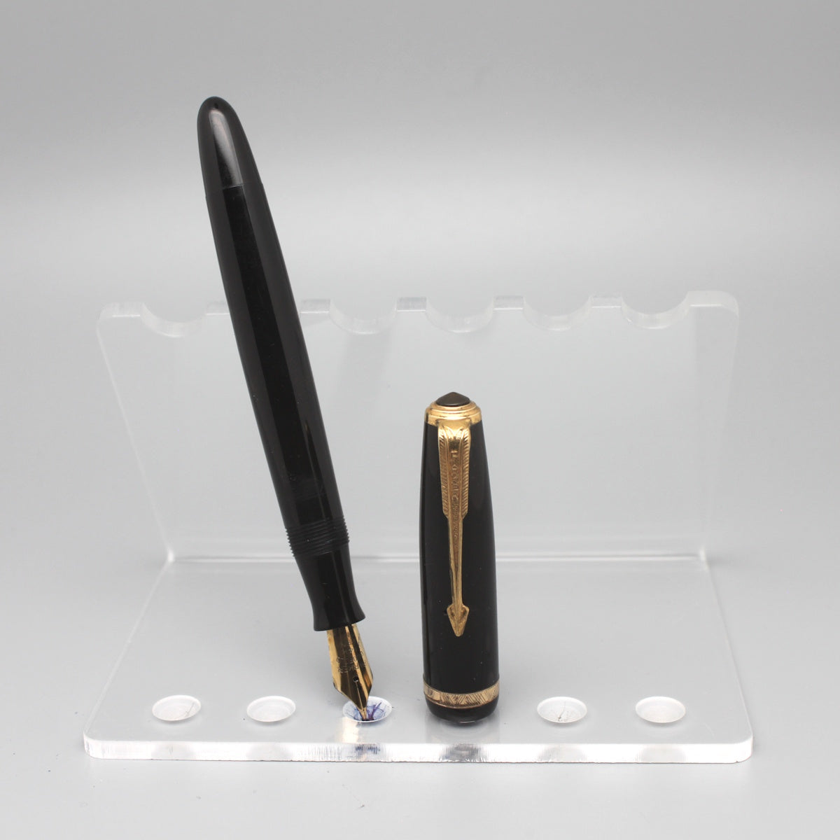 Parker Duofold Black Fountain pen
