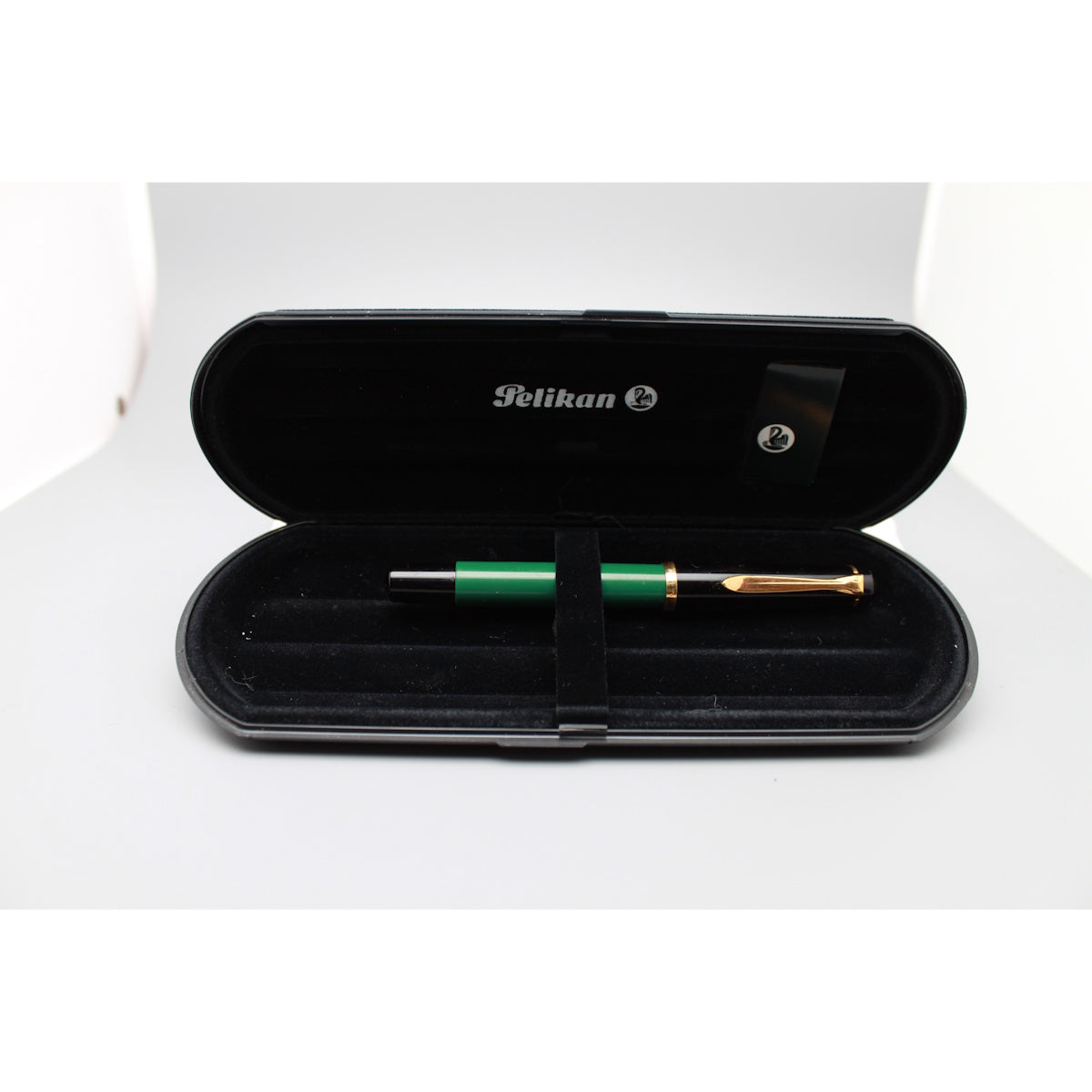 Pelikan M150 Black/Green GT Fountain pen