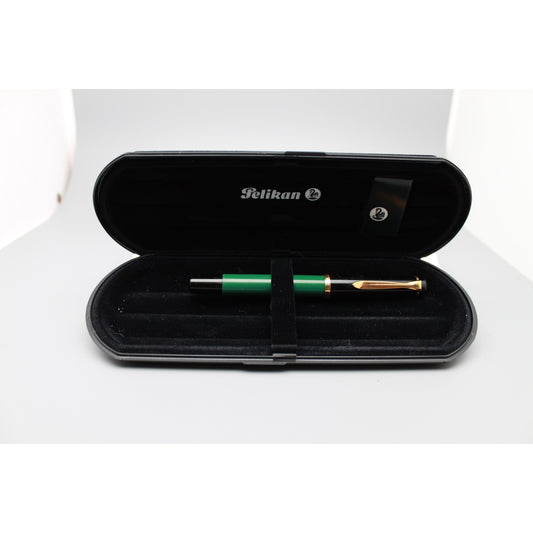 Pelikan M150 Black/Green GT Fountain pen
