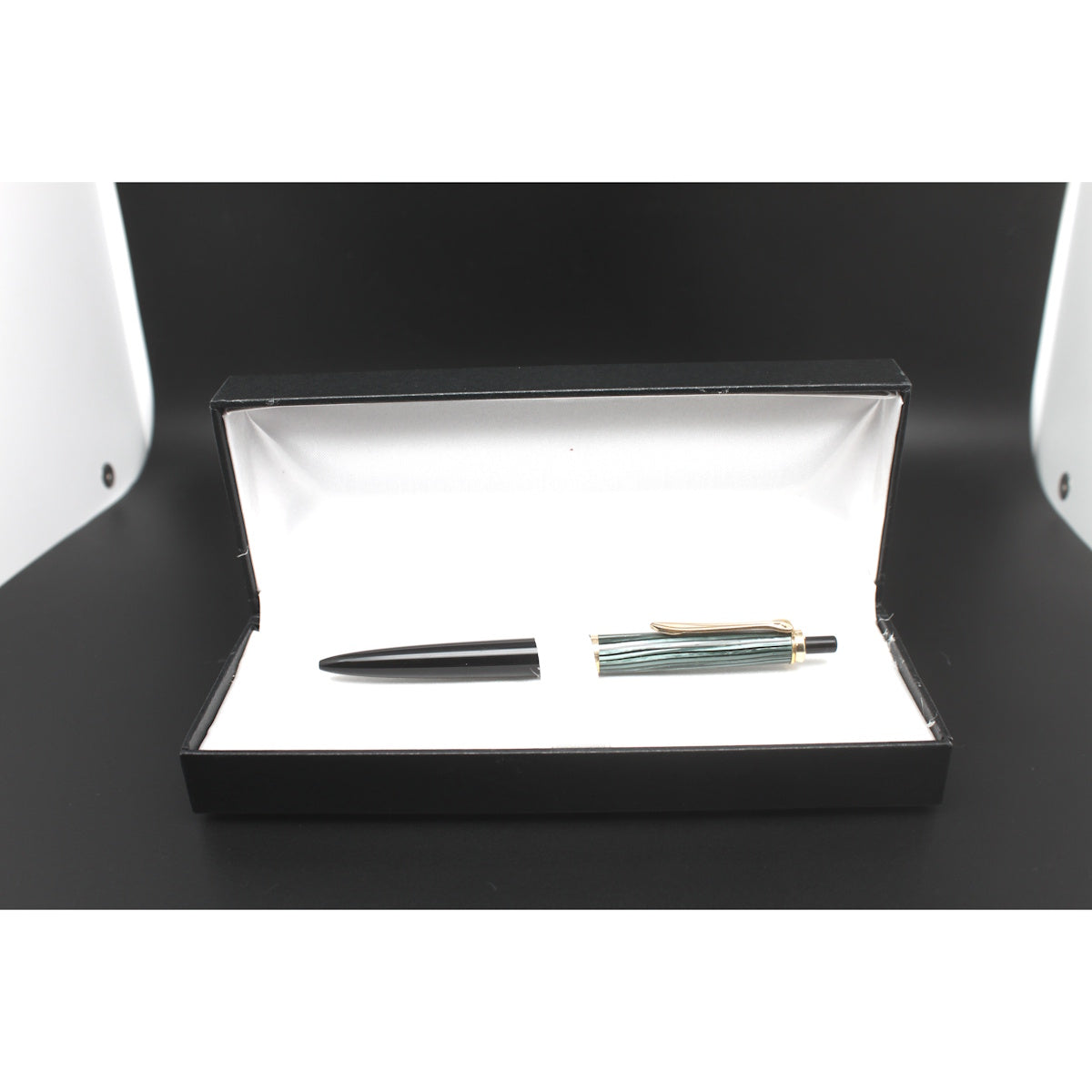 Pelikan 455 Green/Black GT Ballpen