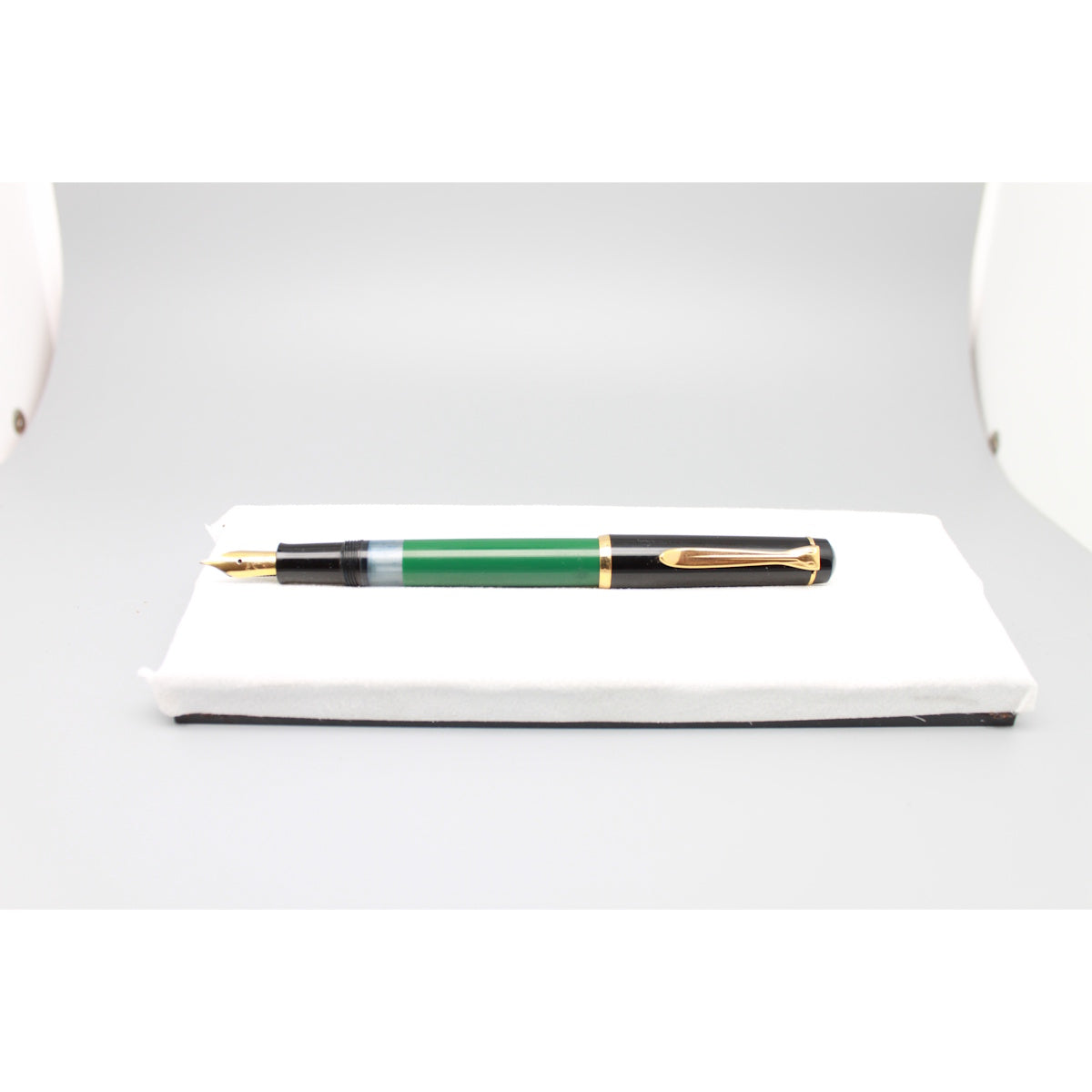 Pelikan M150 Black/Green GT Fountain pen