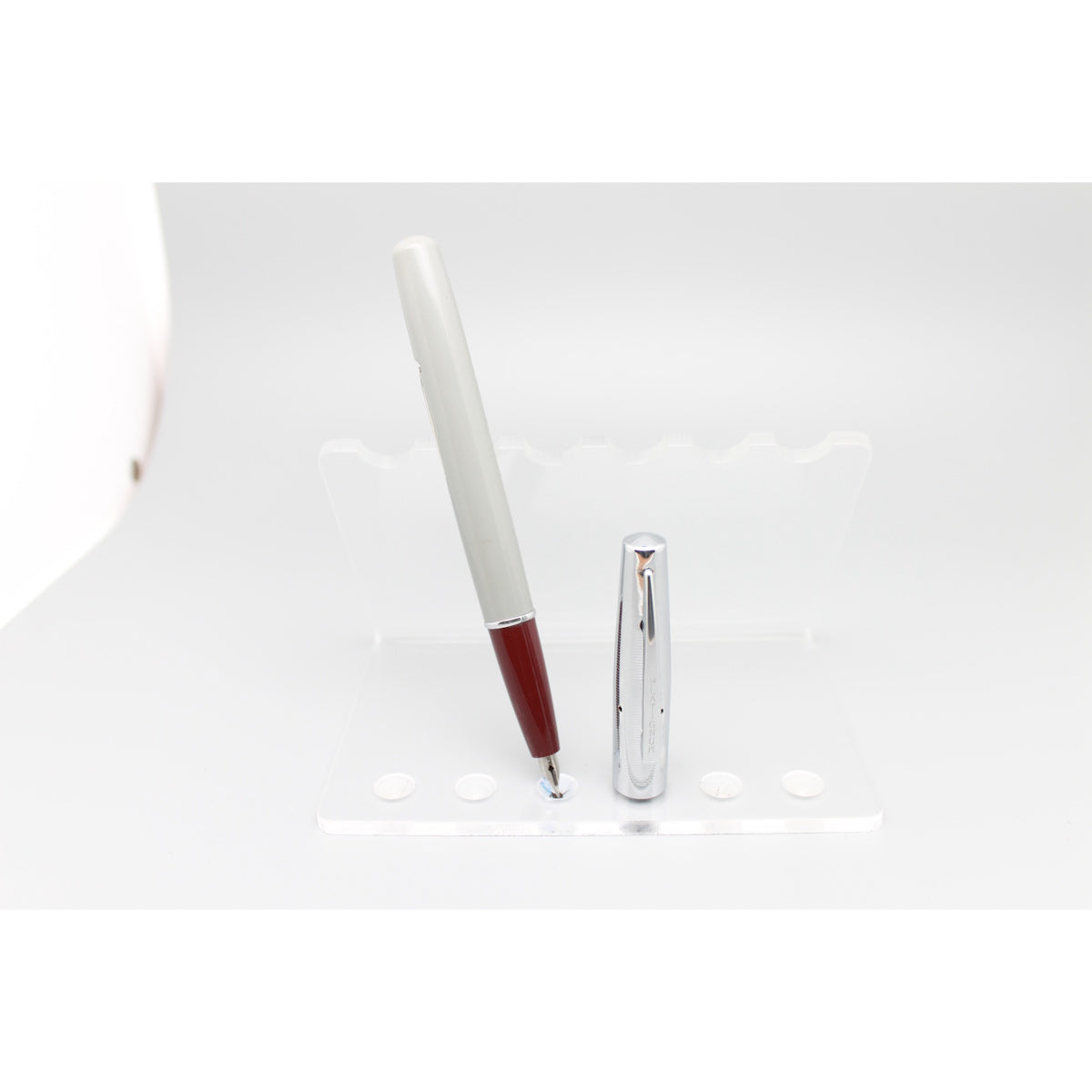 Platignium Grey / Bordeauxe CT Fountain pen